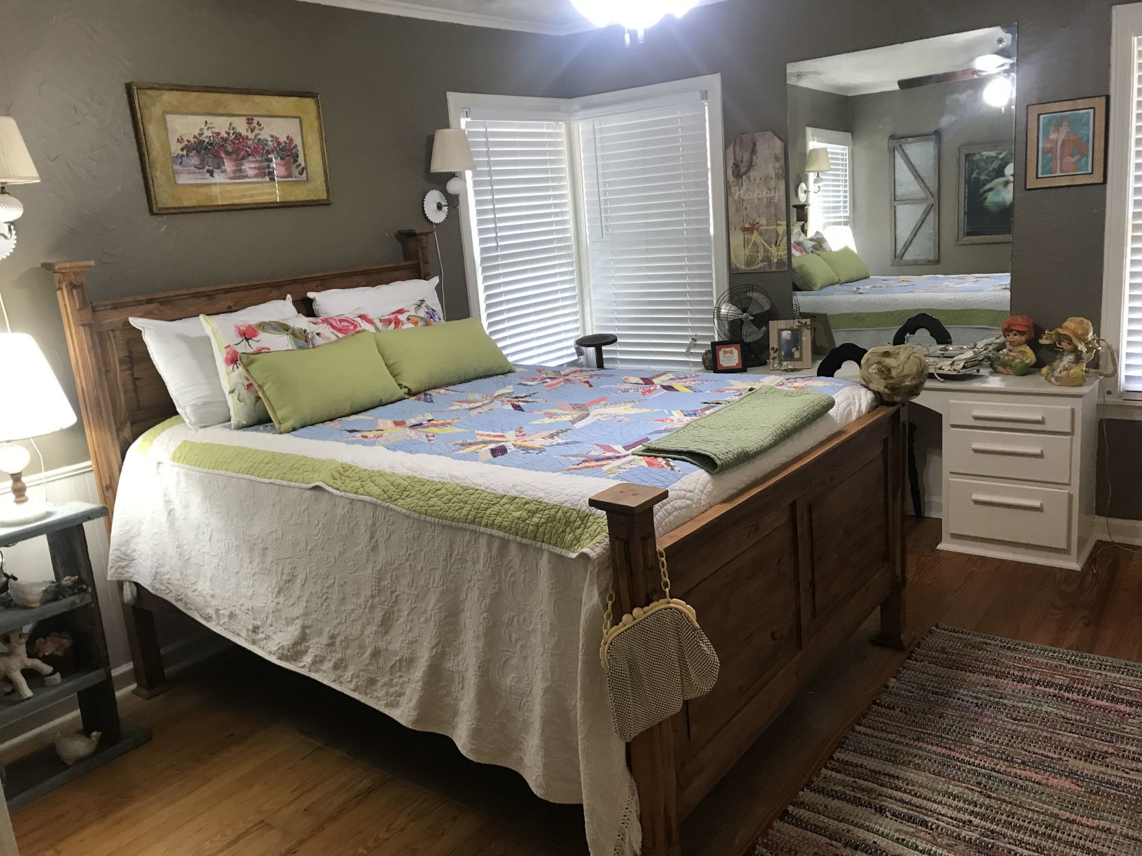 Golden Girls Guest House